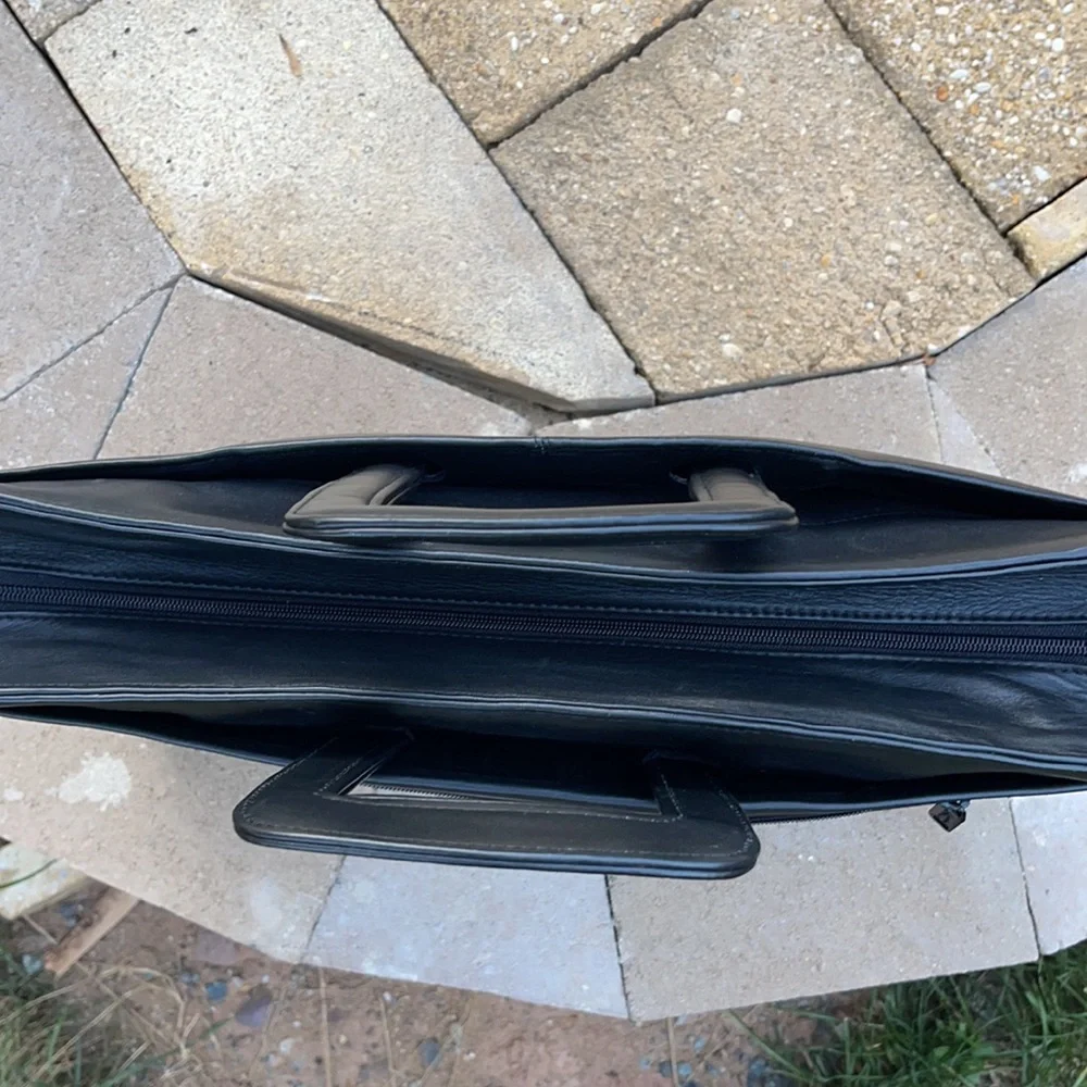 Satchi leather briefcase